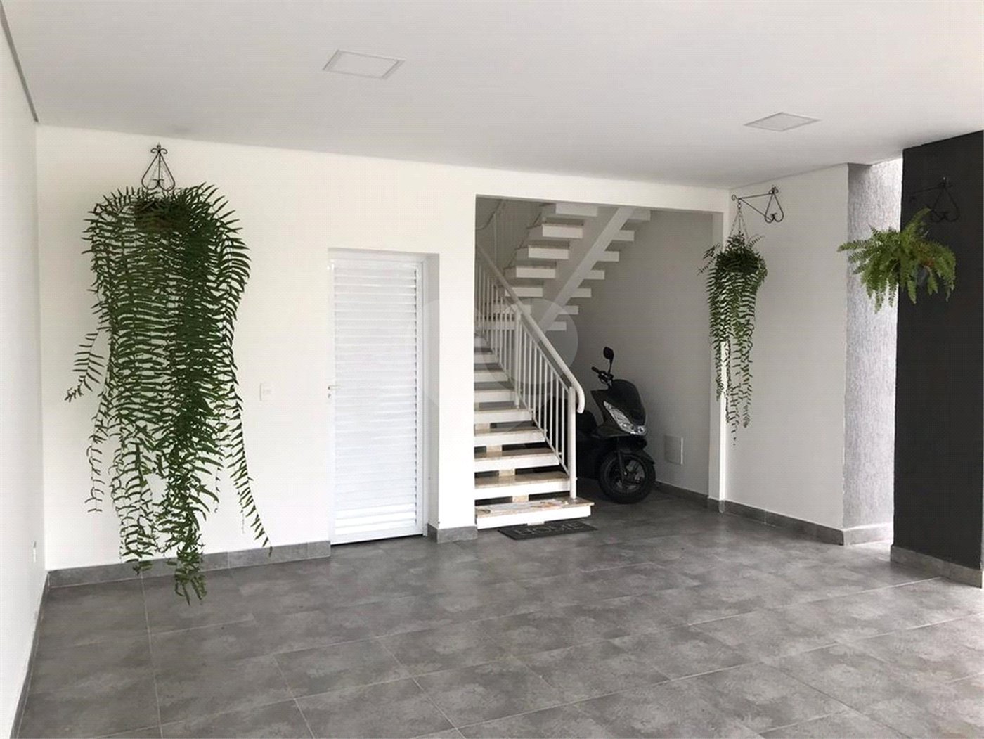 Casa à venda com 4 suítes no condomínio Reserva Ibirapitanga Ii, Santa Isabel - SP
