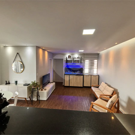 Apartamento com 77m² , 2 dormitórios , sendo 1 suíte , 2 vagas de garagem , a venda no bairro Rudge Ramos.