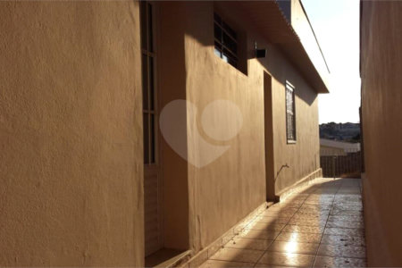 Casa à venda com 3 quartos, sendo 1 suíte, em Vila Prudente de Moraes, Itatiba, SP