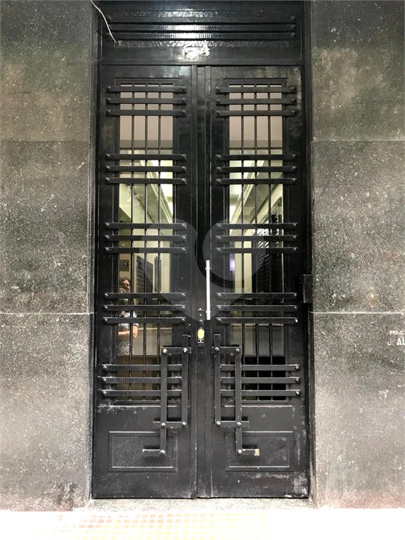 Apartamento à venda com 2 quartos em Bela Vista, São Paulo, SP