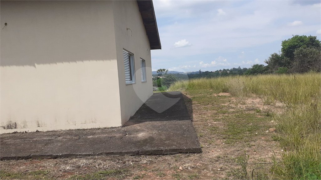 Chácara à venda com 4 quartos, sendo 1 suíte, em Vista Alegre, Vinhedo, SP