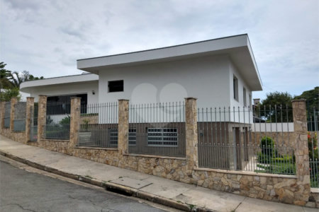 Sobrado à venda com 3 quartos, sendo 1 suíte,  em Jardim Franca, São Paulo, SP