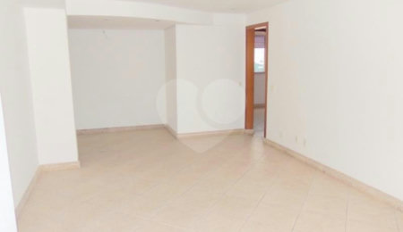 Apartamento à venda com 2 quartos, sendo 1 suíte,  em Chácara Tatuapé, São Paulo, SP