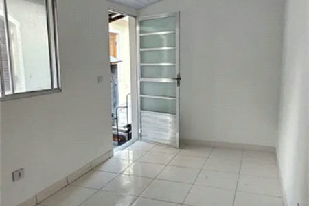 Sobrado à venda com 3 quartos, sendo 2 suítes, em Ferreira, São Paulo, SP