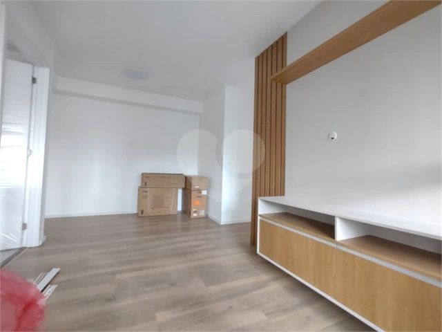 Apartamento para alugar com 2 quartos, sendo 1 suíte,  em Vila Mariana, São Paulo, SP