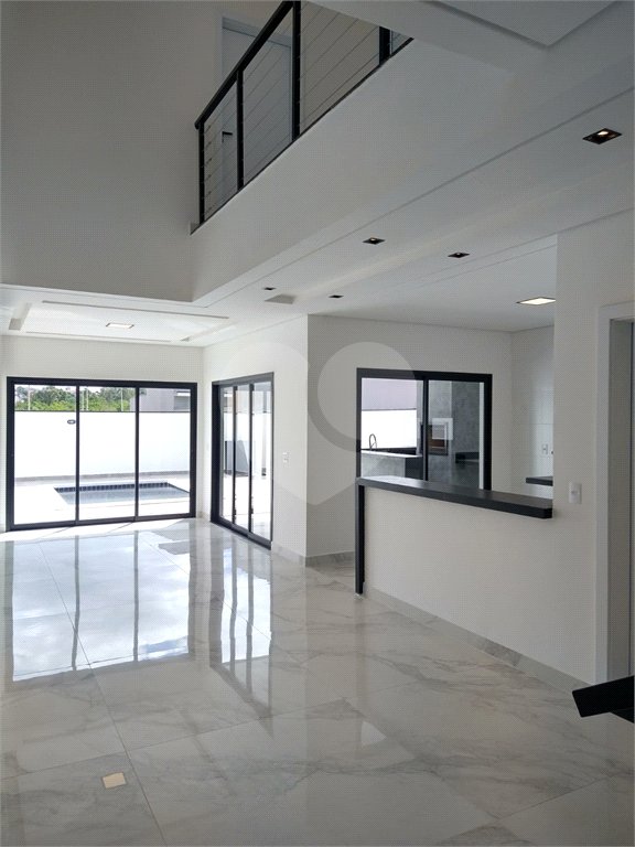 Casa à venda com 3 suítes no condomínio Residencial Villagio Wanel, Sorocaba - SP
