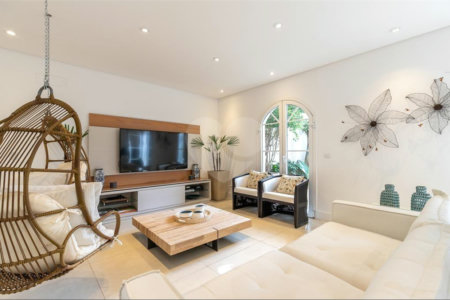 Casa à venda com 4 suítes no condomínio Residencial Villa Fiume Rosso, São Paulo - SP