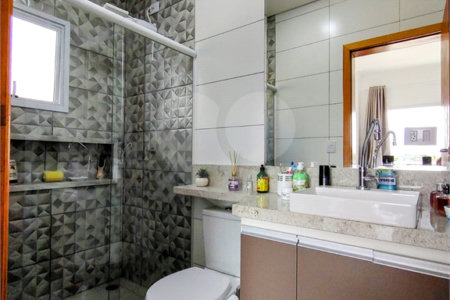Casa à venda com 3 suítes no condomínio Residencial Alto da Floresta, Bom Jesus dos Perdões - SP