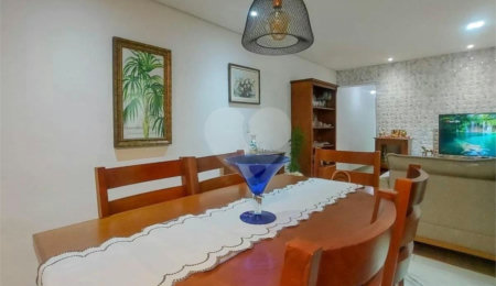 Apartamento à venda com 2 quartos, sendo 1 suíte,  em Vila Ipojuca, São Paulo, SP