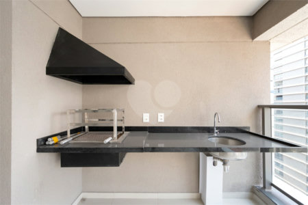 Apartamento à venda com 3 suítes em Vila Clementino, São Paulo, SP