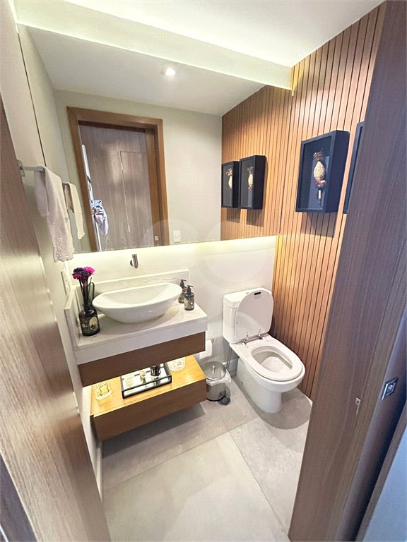 Apartamento à venda com 3 suítes em Barra Funda, São Paulo, SP
