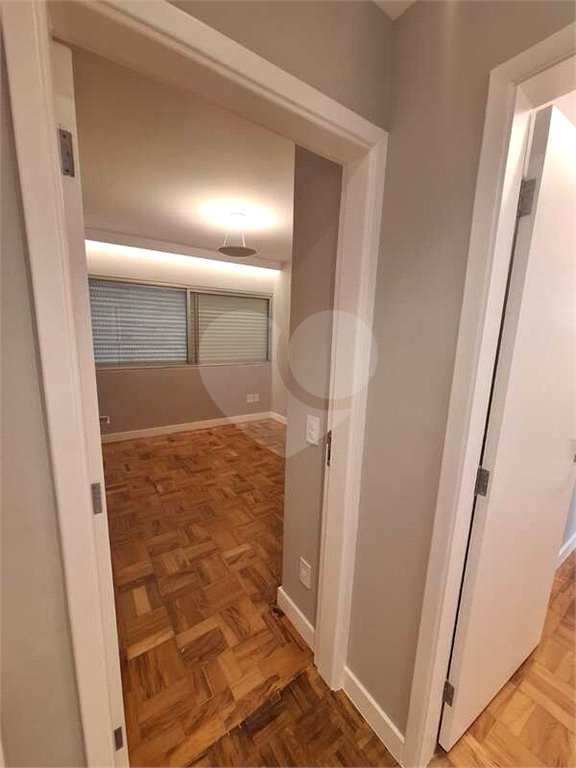 Apartamento à venda com 3 quartos, sendo 1 suíte, em Itaim Bibi, São Paulo, SP