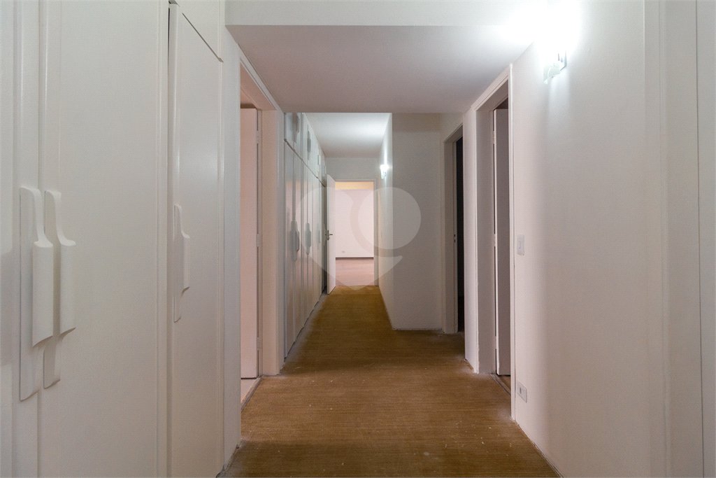 Apartamento à venda com 4 quartos, sendo 2 suítes, em Brooklin, São Paulo, SP