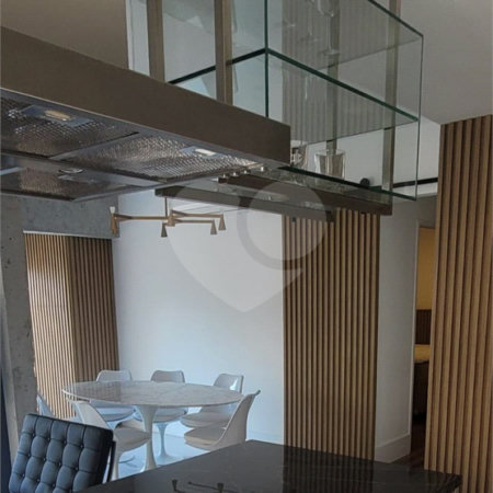Apartamento à venda ou para alugar com 2 suítes em Cerqueira César, São Paulo, SP