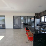 Casa à venda com 3 suítes no condomínio Portal dos Bandeirantes, Salto - SP