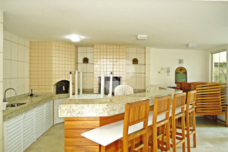 Apartamento à venda com 3 suítes em Santa Teresinha, São Paulo, SP