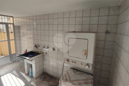Sobrado à venda com 3 quartos, sendo 1 suíte, em Jardim São Paulo(zona Norte), São Paulo, SP