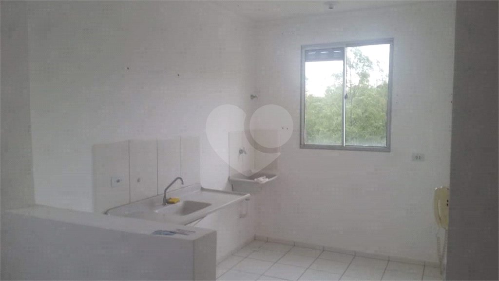 Apartamento à venda com 2 quartos em Aparecidinha, Sorocaba, SP