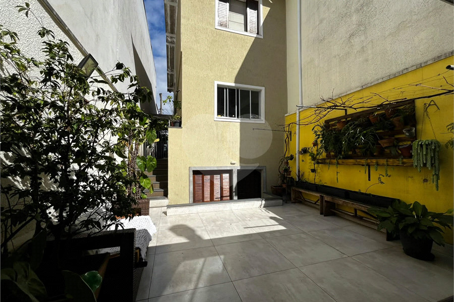 Sobrado à venda com 3 quartos, sendo 1 suíte, em Jaraguá, São Paulo, SP