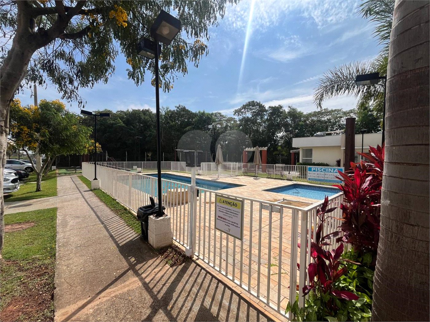 Apartamento à venda com 2 quartos em Jardim Bela Vista, Itapetininga, SP