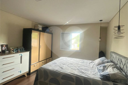 Sobrado à venda com 3 quartos, sendo 1 suíte, em Vila Piauí, São Paulo, SP