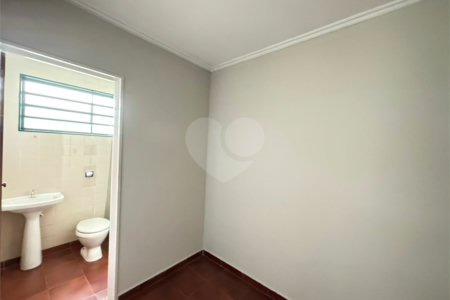 Casa à venda com 4 quartos, sendo 2 suítes, em Ribeirânia, Ribeirão Preto, SP