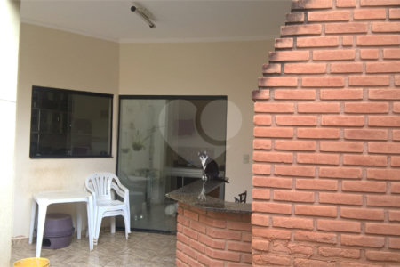 Casa Comercial e Residencial