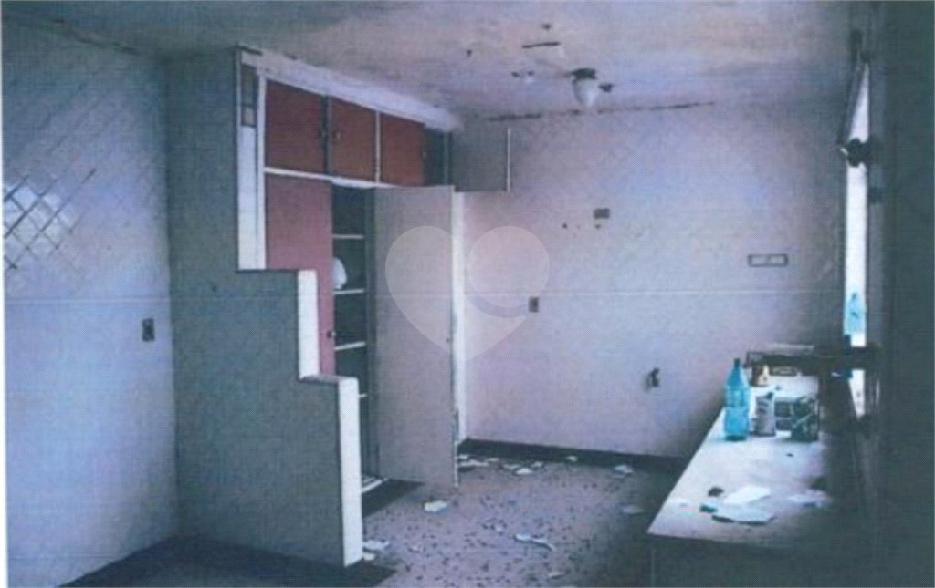 Casa à venda com 3 quartos, sendo 1 suíte, em Vila Mariana, São Paulo, SP