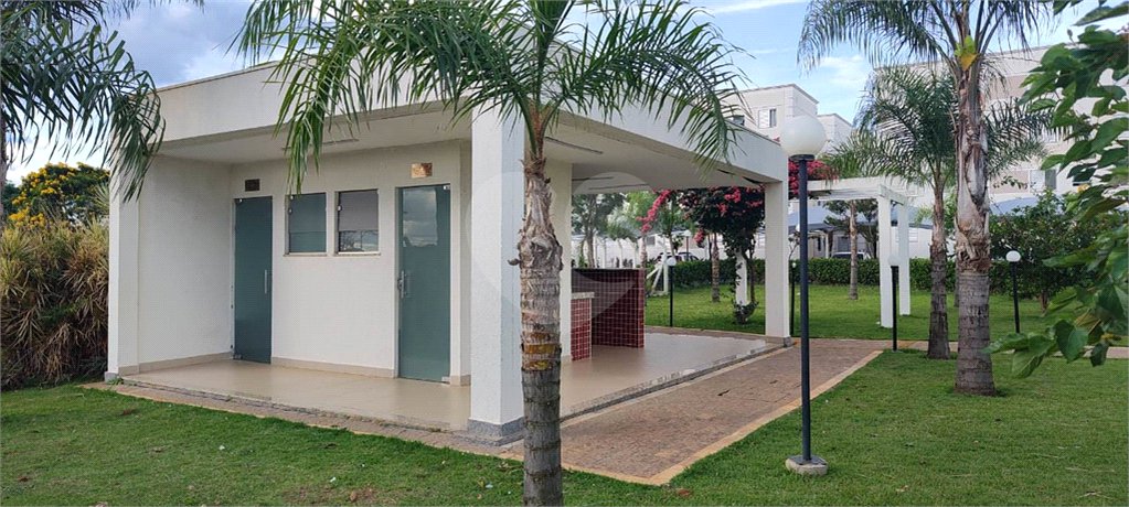 Apartamento térreo no Condomínio Residencial Monte Everest