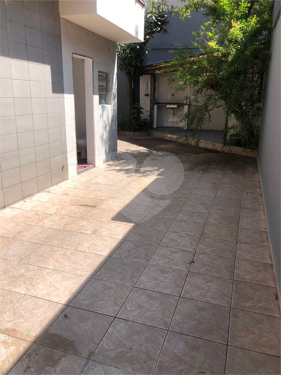 Sobrado à venda ou para alugar com 4 quartos, sendo 1 suíte, em Vila Regente Feijó, São Paulo, SP