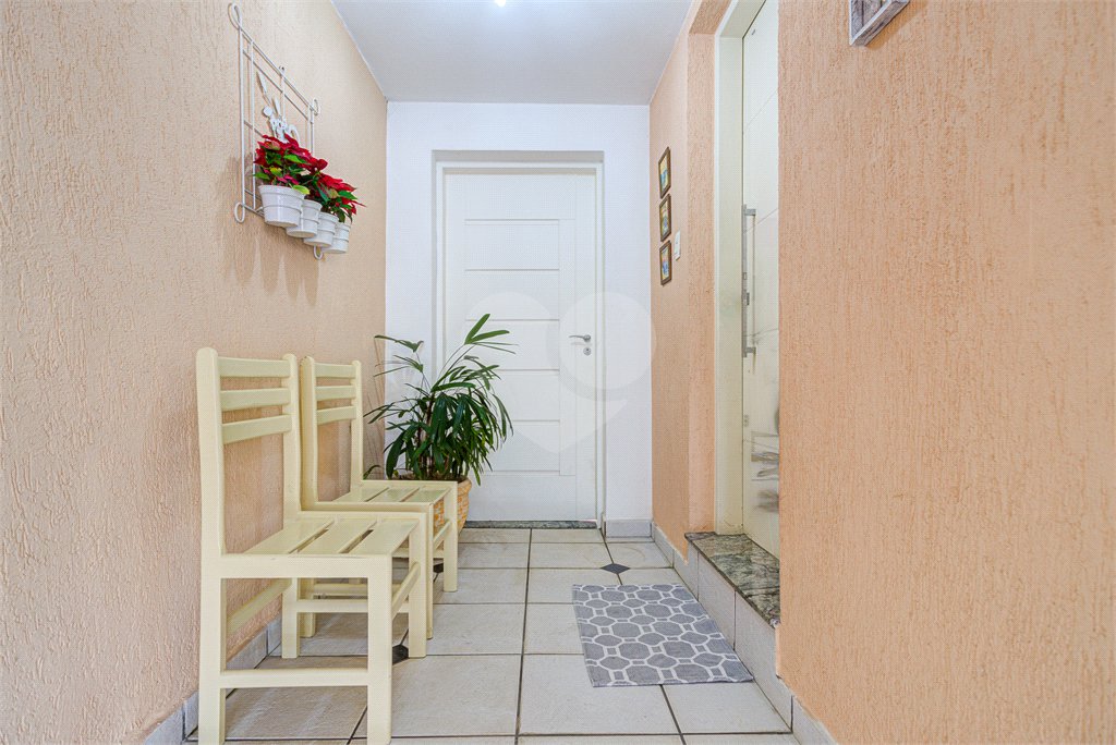 Sobrado à venda com 3 quartos, sendo 1 suíte,  em Jardim Umuarama, São Paulo, SP