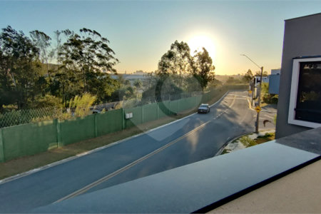 Terreno à venda com 3 quartos, sendo 1 suíte, no condomínio Residencial Sun Lake, Votorantim - SP