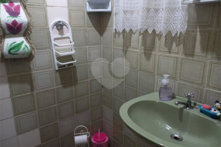 Sobrado à venda com 2 quartos em Vila Tiradentes, São Paulo, SP