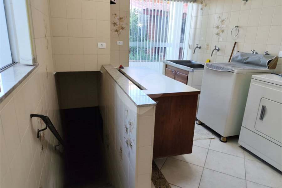 Sobrado à venda com 4 suítes em Santana, São Paulo, SP