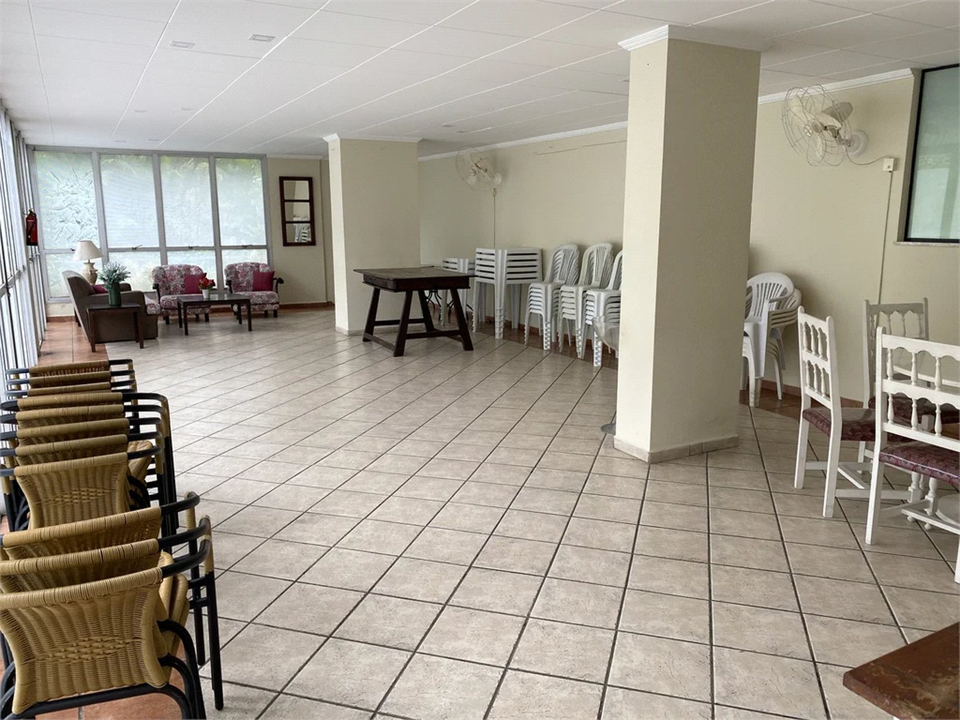 Apartamento à venda com 3 quartos, sendo 1 suíte, em Brooklin Paulista, São Paulo, SP
