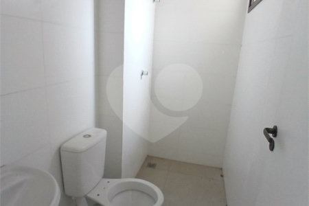 Apartamento à venda com 2 quartos em Vila dos Remédios, São Paulo, SP