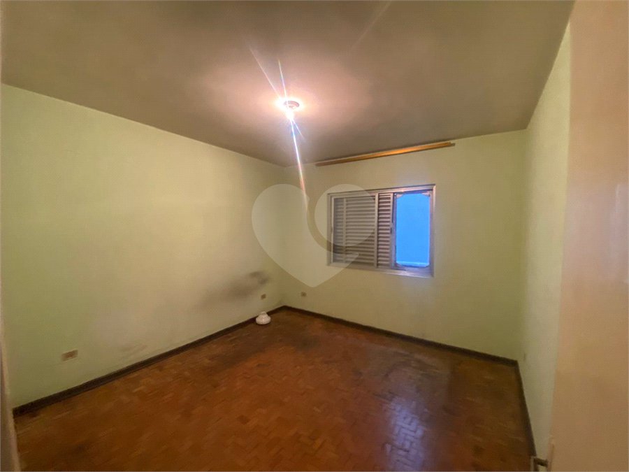 Sobrado à venda com 3 quartos em Bom Retiro, São Paulo, SP