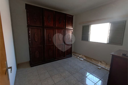 Casa à venda com 6 quartos, sendo 2 suítes, no Centro, Itapetininga, SP