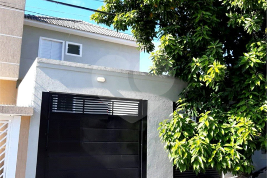 Casa para alugar com 3 quartos, sendo 1 suíte,  no condomínio Villagio DI Maria, São Paulo - SP