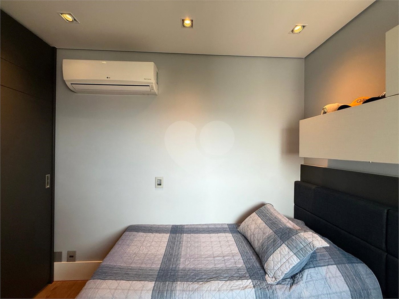 Apartamento à venda com 3 suítes em Santa Teresinha, São Paulo, SP