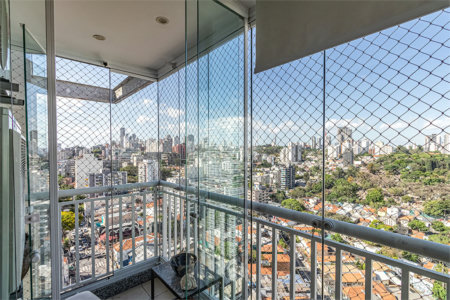 Apartamento à venda com 3 quartos, sendo 1 suíte, em Pinheiros, São Paulo, SP
