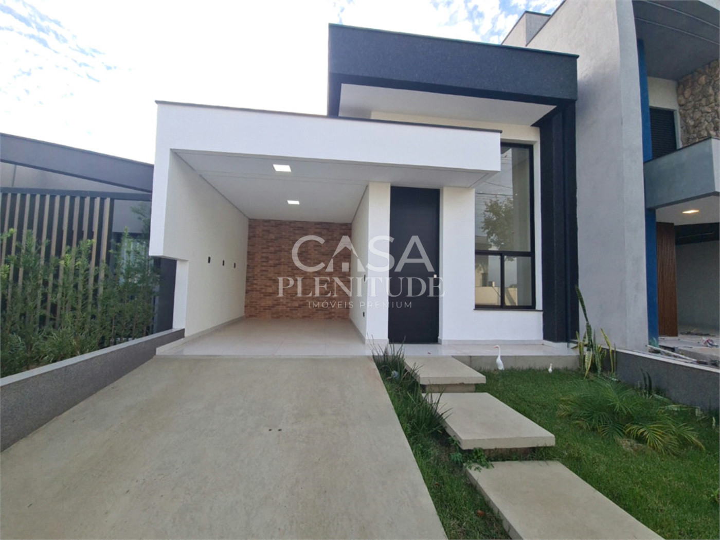 Casa em condomínio à venda com 3 quartos, sendo 1 suíte,  em Jardim Novo Horizonte, Sorocaba, SP