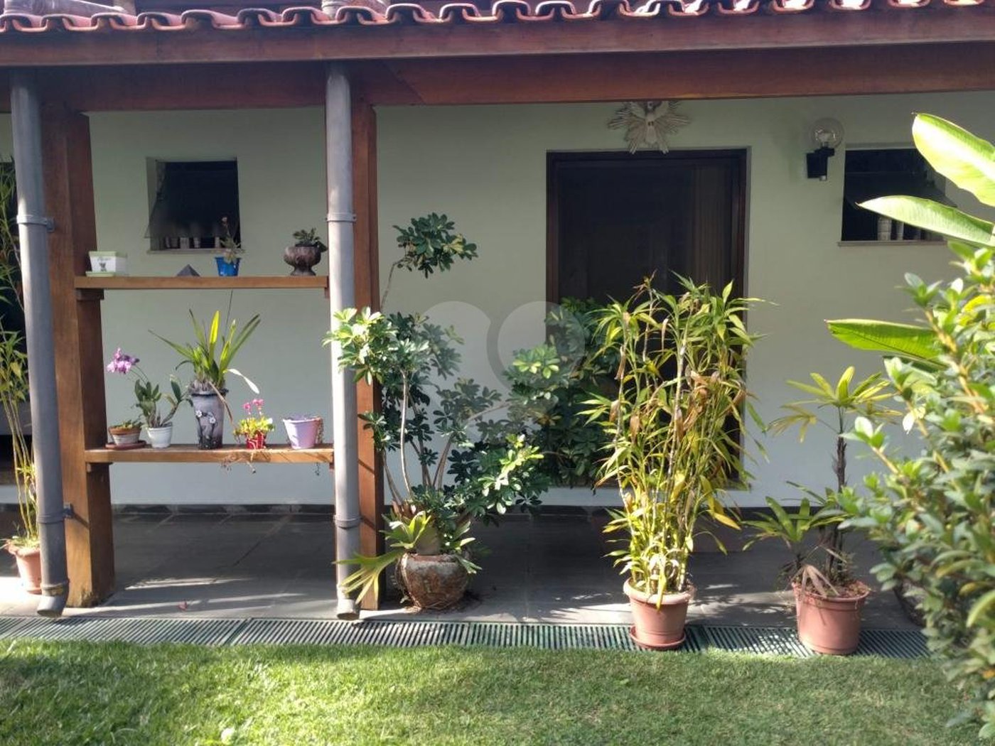 Sobrado à venda ou para alugar com 5 quartos, sendo 3 suítes, em Jardim Marajoara, São Paulo, SP