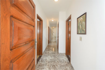 Casa à venda com 3 quartos, sendo 1 suíte, em Planalto Paulista, São Paulo, SP