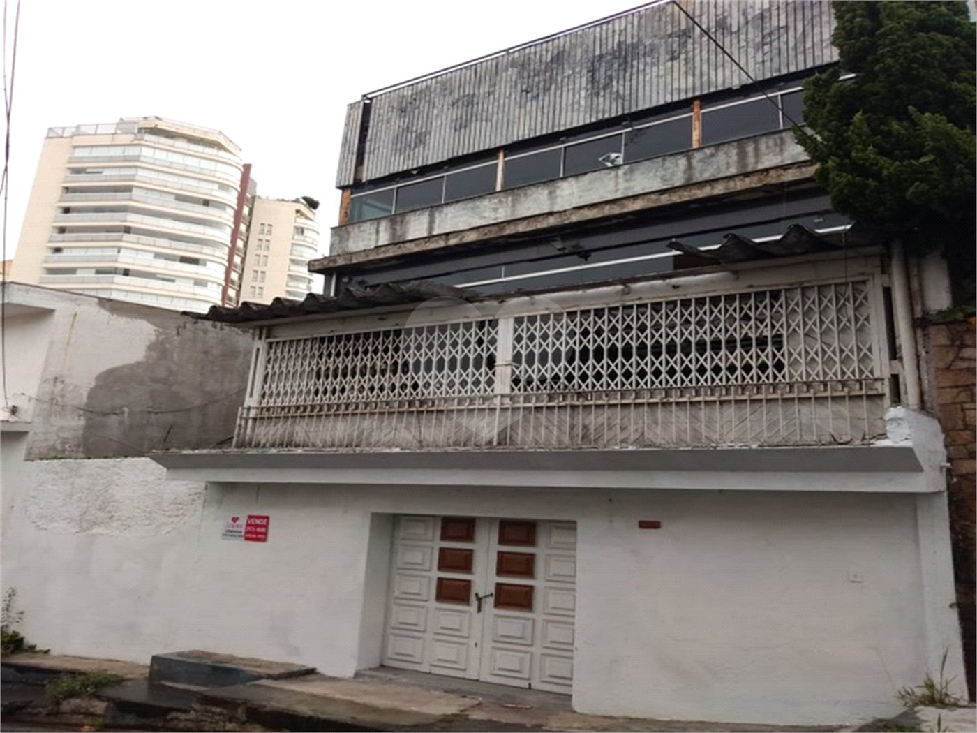 Prédio à venda com 4 quartos, sendo 1 suíte, em Santana, São Paulo, SP