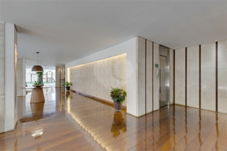 Apartamento à venda com 2 quartos, sendo 1 suíte, em Alto da Boa Vista, São Paulo, SP