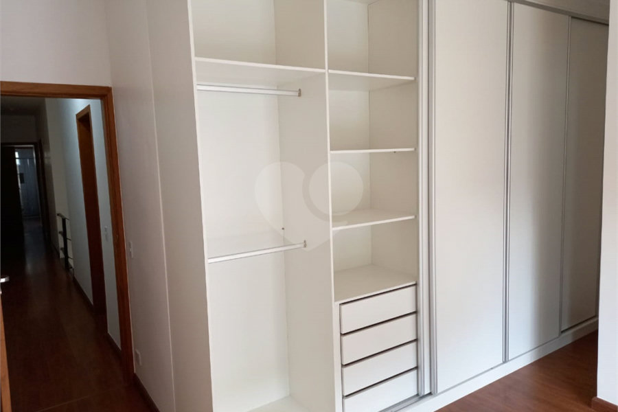 Casa para alugar com 4 suítes no condomínio Milenium, São Paulo - SP
