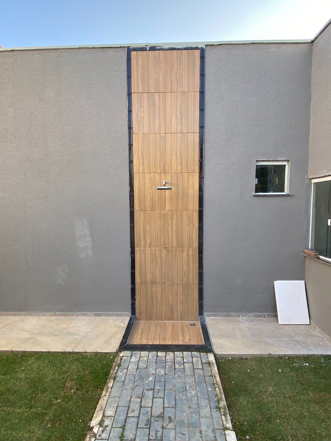 Casa à venda com 3 quartos, sendo 2 suítes, no condomínio PORTO LAGOA, Aquiraz - CE