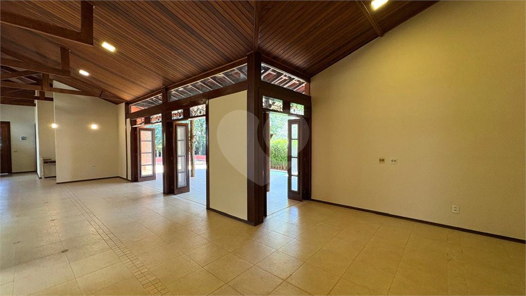 Casa à venda com 4 suítes no condomínio Vivendas do Lago, Sorocaba - SP