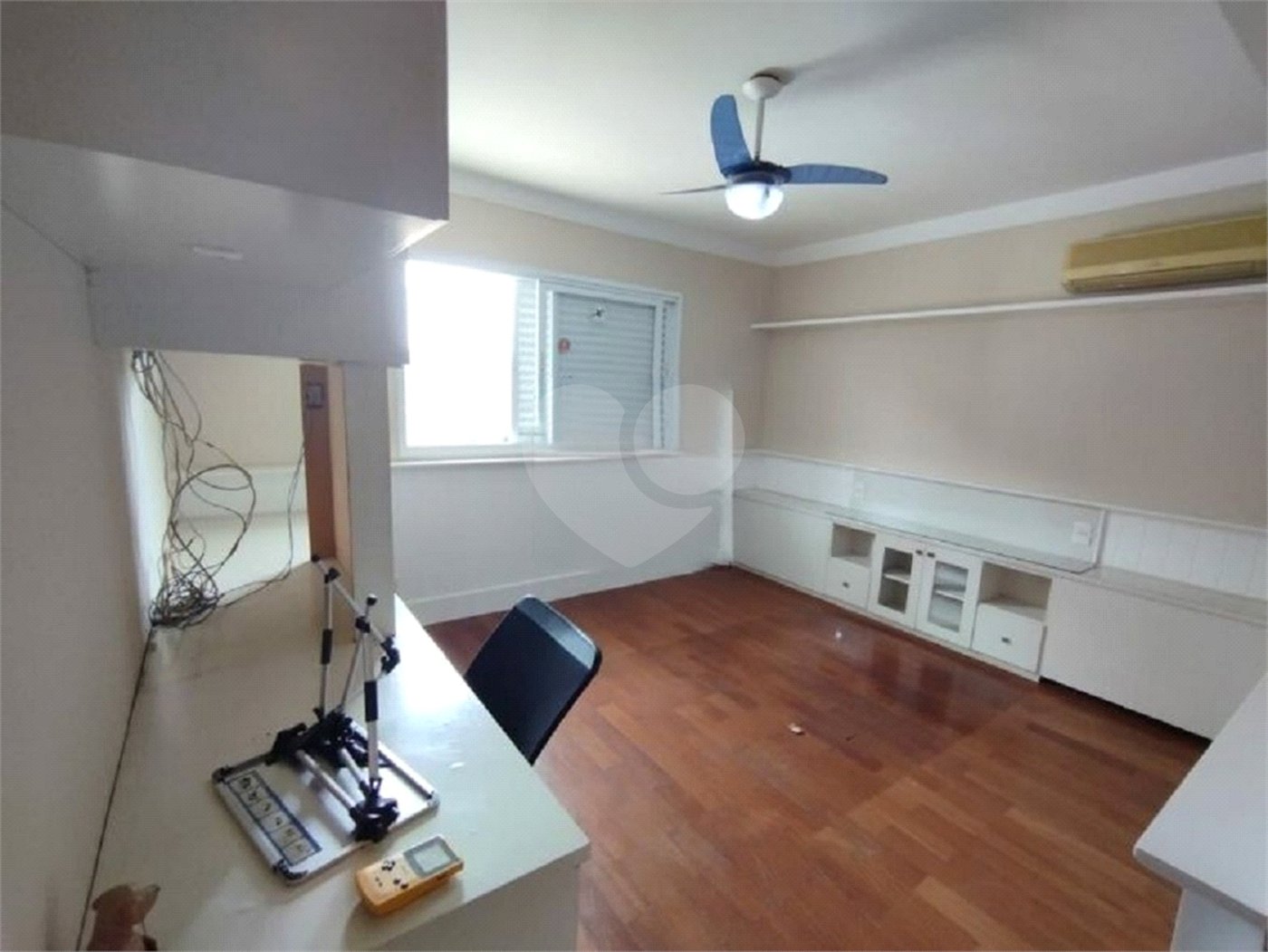 Casa à venda com 5 quartos, sendo 4 suítes,  em Parque dos Príncipes, São Paulo, SP